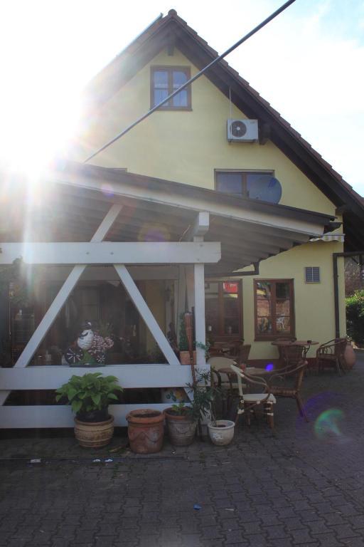 Hotel Krone Kappel ภายนอก รูปภาพ