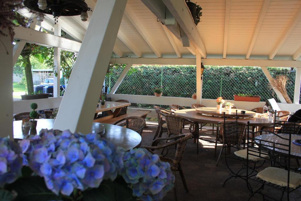 Hotel Krone Kappel ภายนอก รูปภาพ